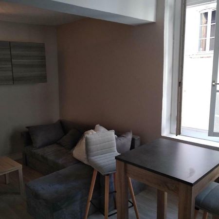 Appartement Auxerre rue Joubert Extérieur photo